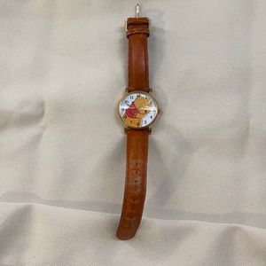 winnie the poo adjustable watch